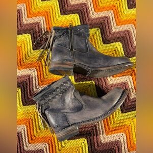 BED STU Fringe Ankle Boots in Distressed Gray